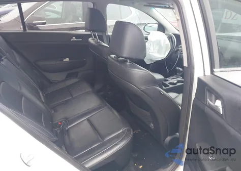 2017 Kia Sportage Ex z USA, uszkodzony, nr VIN KNDPNCAC3H7170544